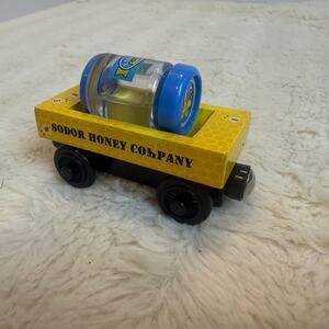 Thomas & Friends SODOR HONEY COMPANY Barrel Car & Jar Wooden Railway Train